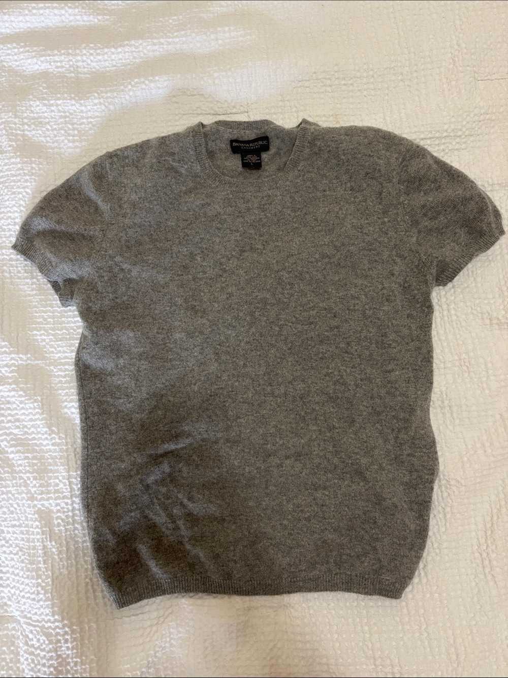 Banana Republic Women’s Cashmere Gray Shirt